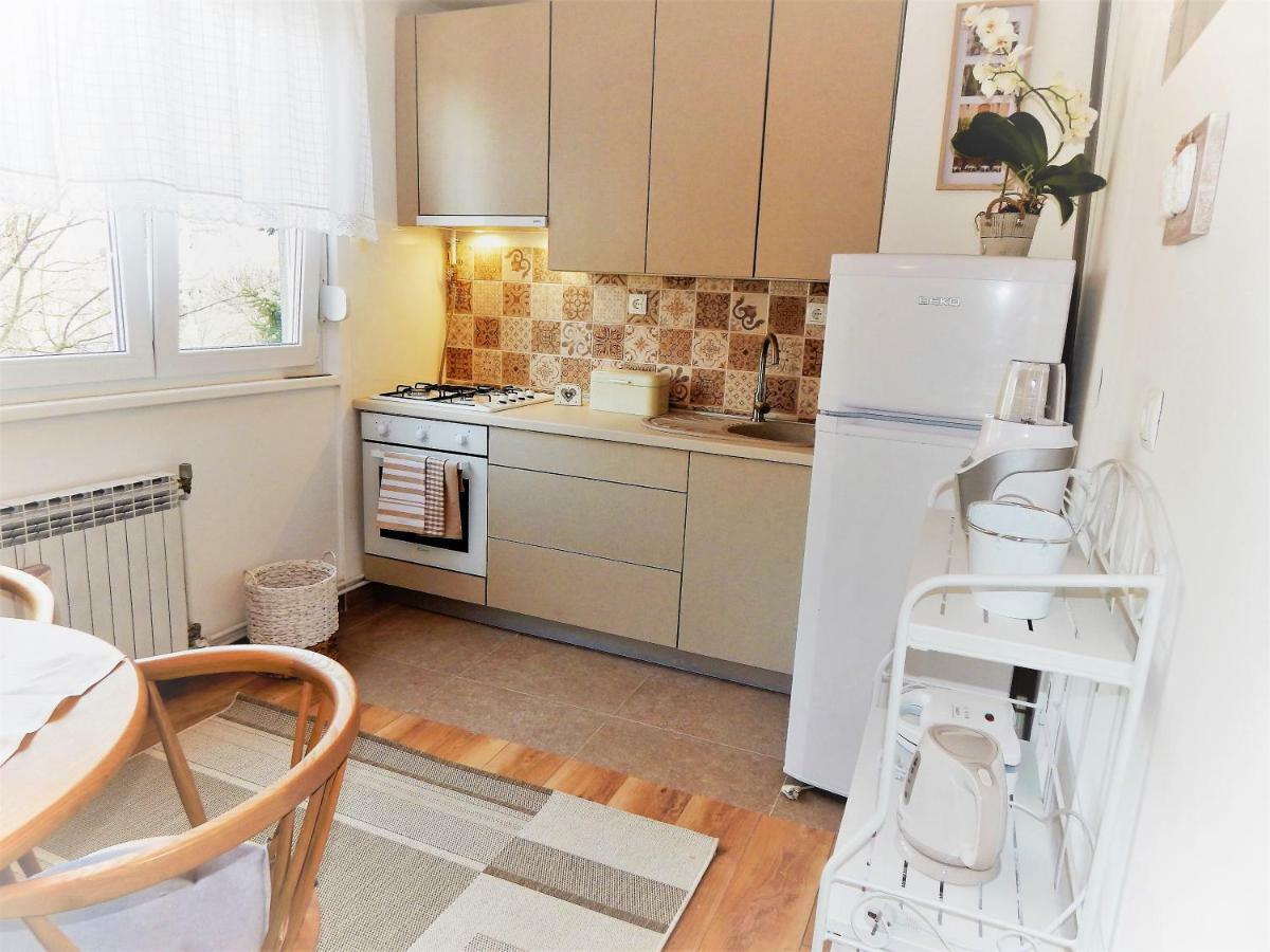 וואראז'דין Studio Apartman Tvrtko מראה חיצוני תמונה